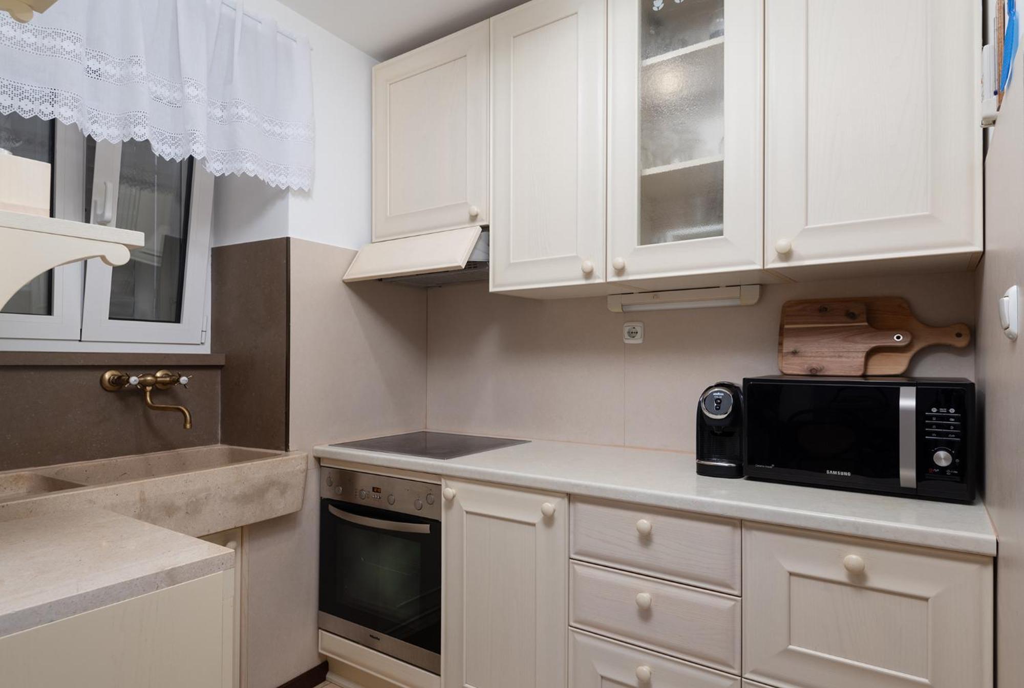 Heritage House Dvor 수티반 외부 사진